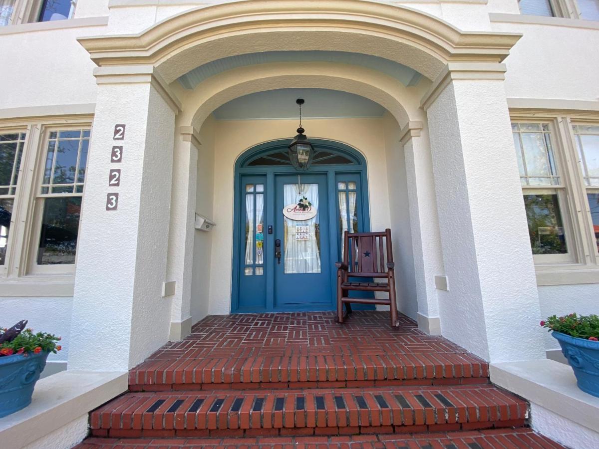 Avenue O Bed And Breakfast Galveston Exterior foto
